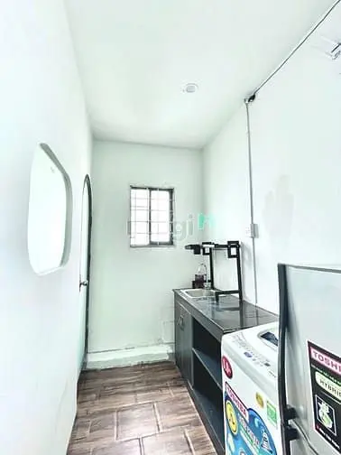 Căn Hộ Studio Cửa Sổ Trời Full Nội Thất Gần Phố Ẩm Thực Phan Xích Long