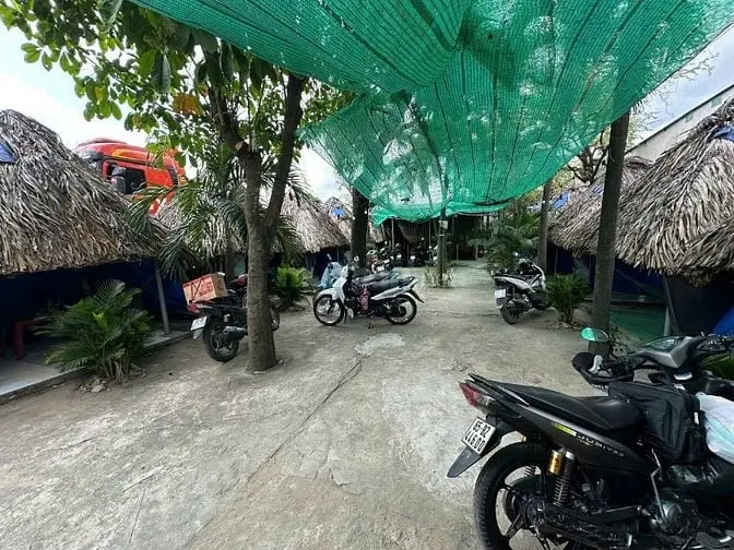 Sang Quán Cafe Chòi Võng 400M² – Giá Thuê Chỉ 2.5Tr/Tháng – Dĩ An Bìn