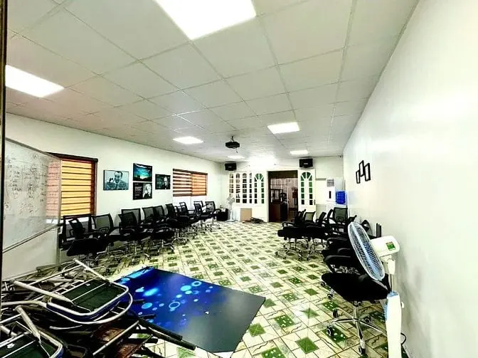 Cho Thuê Nhà Mặt Phố Thiên Lôi Gần Ngã 4 Phúc Tăng Phía Chợ Đôn