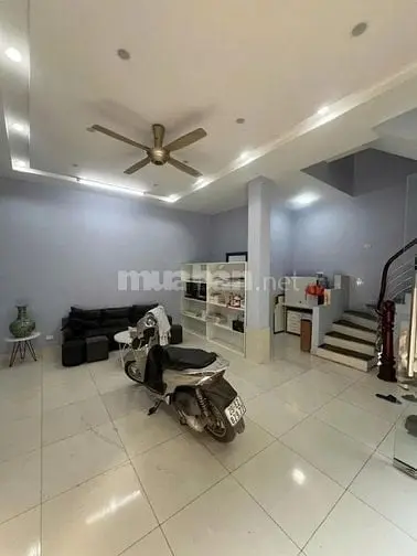 Bán Nhanh Nhà Phố Trung Kính, Ôtô Đỗ Cửa, 50M, 6,5M Mt, Giá 21 Tỷ