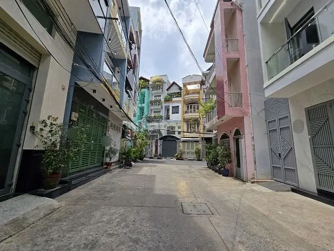 Bán Nhà Hẻm 8M Gần Nguyễn Trãi, Quận 1, 80M2, Ngang 5M, 5 Tầng Btct, C