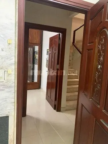 Cho Thuê Nhà Mặt Tiền Trần Quang Khải, P.tân Định, Q.1 Giá 50Tr