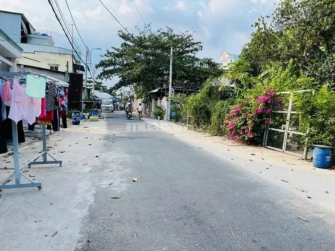 Chủ Kẹt Tiền Cần Bán Gấp Nhà Đang Xây Dở. 153,9M2 Đất Ngay Mặt Tiền