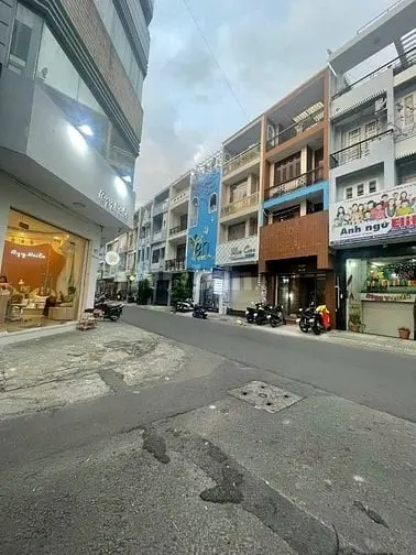 6021129 ảnh đại diện 1