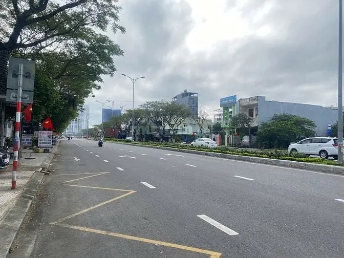 Bán Lô Đất; Mặt Tiền Đường Võ Chí Công; Gần Đường Trần Đại Nghĩa.