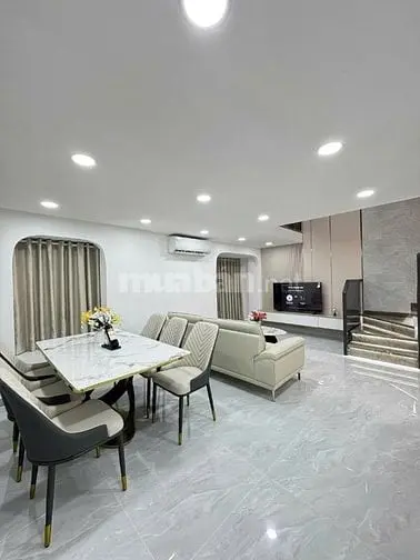Bán Căn Hộ Duplex( Lửng) Sky Garden 1 - Phú Mỹ Hưng - Q.7
