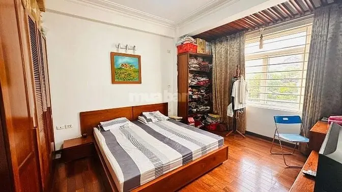 Chính Chủ Bán Nhà Mặt Phố Đào Tấn, Ba Đình.53.9M Mặt Tiền Rộng 5.39M.