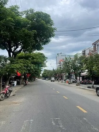 Lô Đất Mt Đẹp 100M2 5X20 Dương Vân Nga, Sơn Trà Chỉ 7.X Tỷ