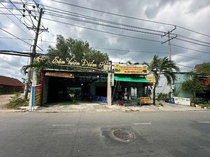 Sang Quán Cafe Chòi Võng 400M² – Giá Thuê Chỉ 2.5Tr/Tháng – Dĩ An Bìn