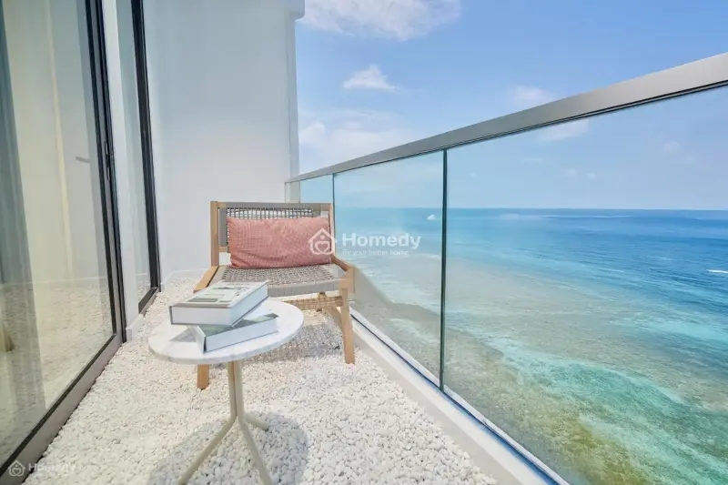 Bán Gấp Căn Hộ 2Pn View Vịnh Hạ Long, Ngay Sát Mặt Biển, Bước Qua Đường Là Bãi Tắm Bãi Cháy,3,8 Tỷ