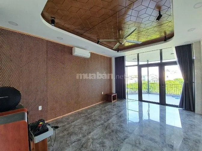 Bán Tòa Nhà Vp Mt Nguyễn Hữu Thọ, Vị Trí Kd Có Thang Máy, Hải Châu 21T