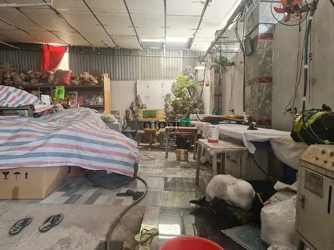 Dĩ An , 921M2 , Ngang 18 , Xưởng + 15 Phòng Cho Thuê , Dòng Tiền 32Tr