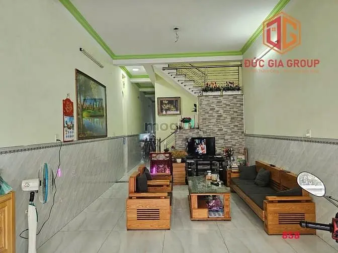 Mặt Tiền Cmt8 Vòng Xoay Nhà Thờ 28M2 Đất 4,5 Tỷ Nhà 3 Tấm 100M2 Sàn