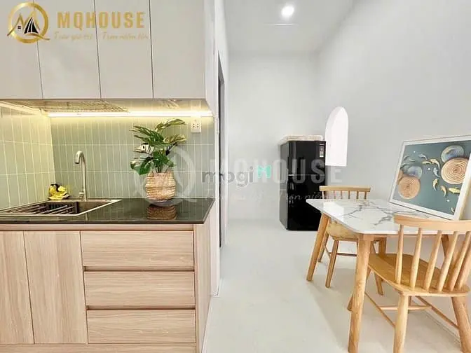 1Pn Tách Bếp Ngay Trục Đường Bùi Đình Tuý- Giao Với Bạch Đằng