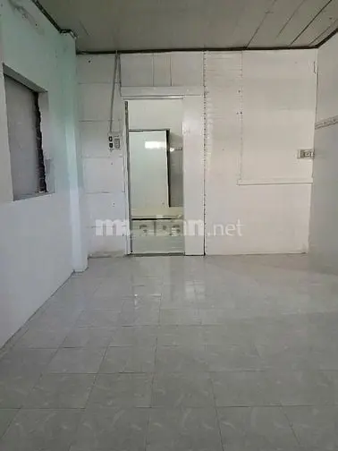 Cho Thuê 2 Căn Hộ Lầu 1 Và 2 Của Nhà Mặt Tiền 608 Điện Biên Phủ, Quận