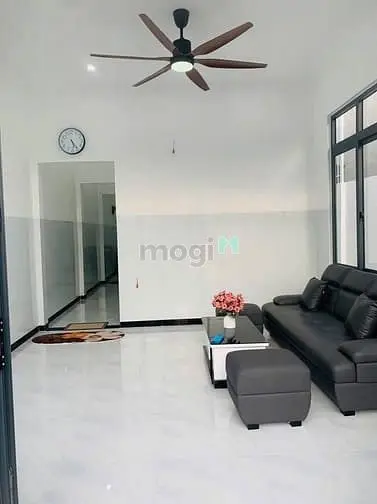 Ccg Bán Gấp Căn Nhà, Shr, Xã Tân An Hội, 114M2, Giá 990 Triệu.