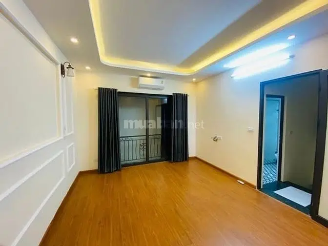 Nhà Bát Khối Đẹp Miễn Chê - 15M Ra Ô Tô 7 Chỗ Đỗ - Chỉ Hơn 5 Tỷ Xíu