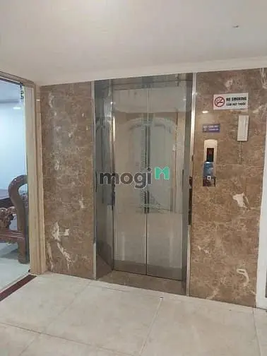Bán Khách Sạn 20 Phòng Gần Chợ Hòa Hưng Q3 – Thang Máy, Hẻm Ô Tô 30 Tỷ
