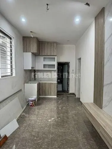 Bán Nhà C30 Mai Động- Nhà Đẹp Tầng 1 Có Sân Để Xe