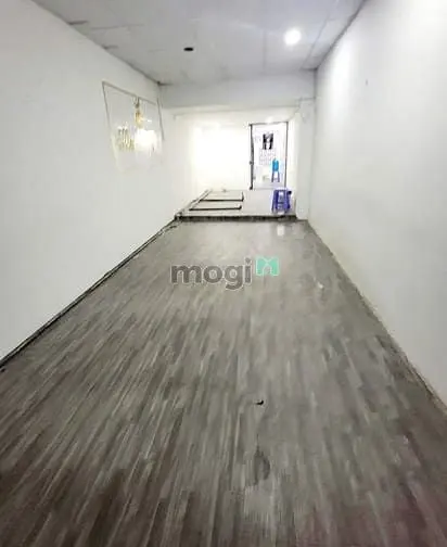 Mt Phú Thọ-Minh Phụng P1 Q11, (3.5X22M), 12Tr