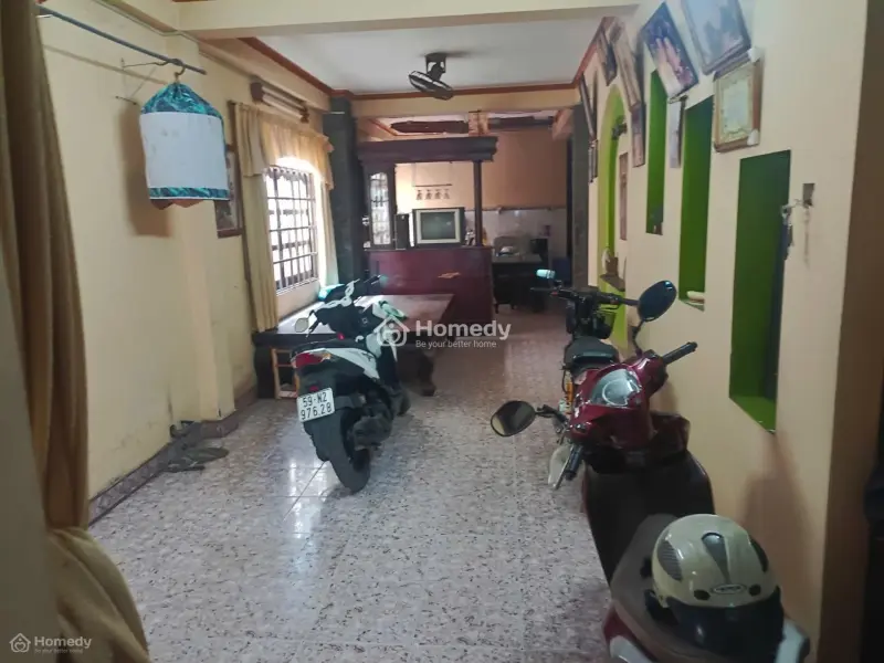 + Bán Gấp Nhà Mặt Tiền Đường Quốc Lộ 50 Chiều Rộng 6, 6M2 Dài 35M2 Kinh Doanh
