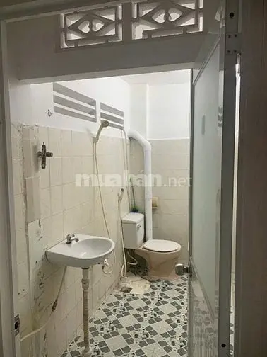 Cho Thuê Nhà Mặt Tiền Nguyễn Thái Bình, P.4, Q.tân Bình Giá 25Tr