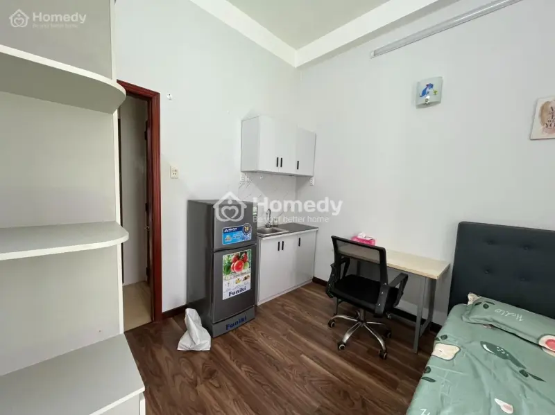 Cho Thuê Chdv 25M, Q3, Đầy Đủ Nội Thất, Giá 6 Triệu/Tháng ,Có Ban Công