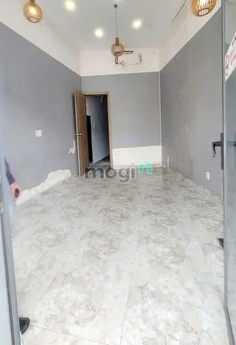 Nhà Mặt Tiền 3/2 - Nguyễn Chí Thanh, (4X10M 3 Lầu), 15Tr