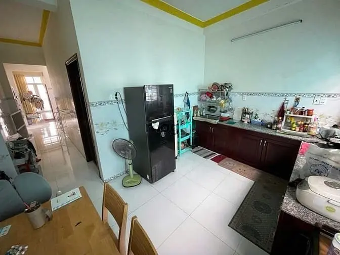 Bán Nhà 4 Tấm Mt Lê Đình Cẩn Gần Chợ