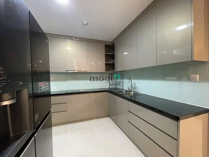 Cho Thuê The View Riviera Point 148M2 Lầu Cao View Thoáng Nhà Đẹp