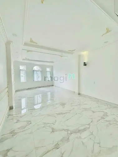 Siêu Phẩm Trắng Xinh Lung Linh - 54/6B Bạch Đằng, P2, Tân Bình