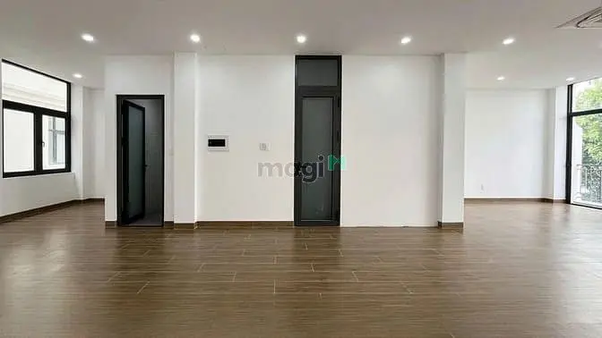 Siêu Phẩm Nở Hậu Cực Rộng, Sàn Suốt 247A - Huỳnh Văn Bánh, P11, Pn
