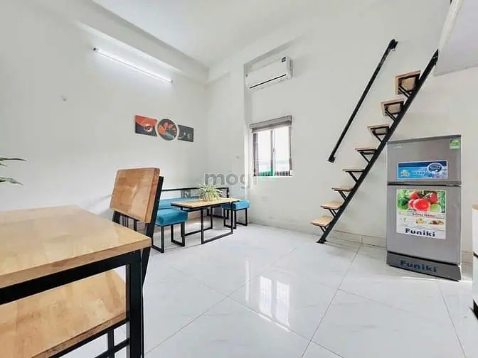 Căn Hộ Dịch Vụ Có Gác Ngay Sát Đh Văn Lang Cs3