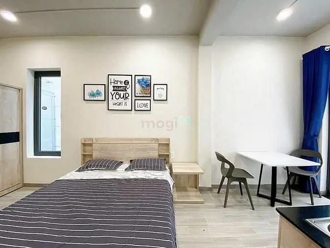 Cho Thuê Phòng Cửa Sổ Trời To,Xa Bếp - Nguyễn Gia Trí Gần Đh Uef,Gtvt