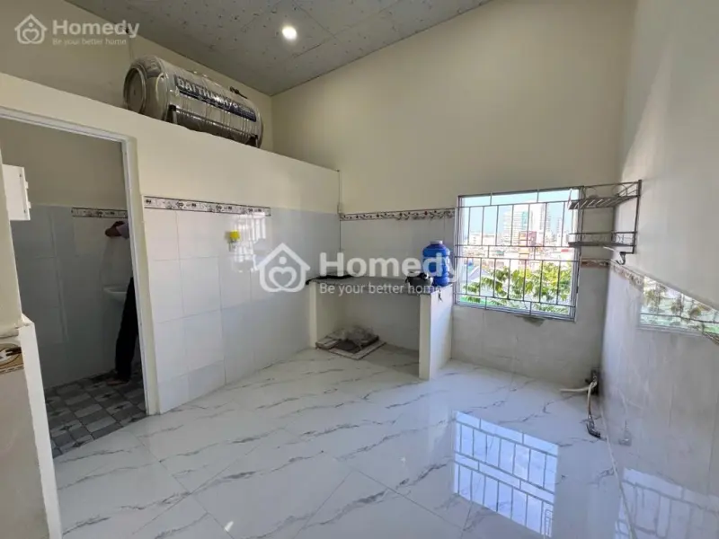 Nhà Gần Biển Hòn Chồng Nha Trang Giá Rẽ