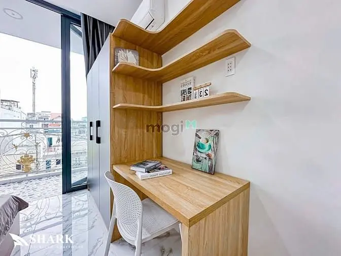 Căn Hộ Ban Công Cho Thuê Ở Nguyễn Văn Thương Gần Đh Gtvt, Q.bình Thạnh