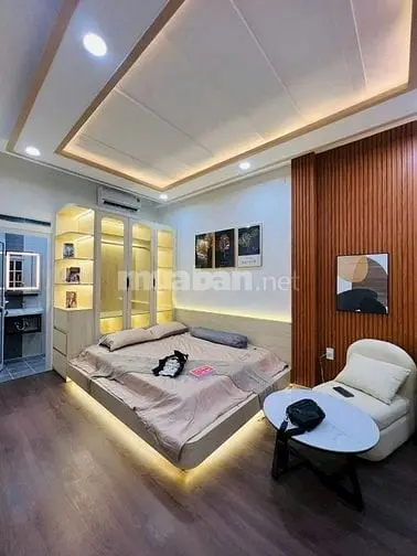 Nhà Đep 3 Lầu - Đối Diện Công Viên - Vip Khu Bình Phú