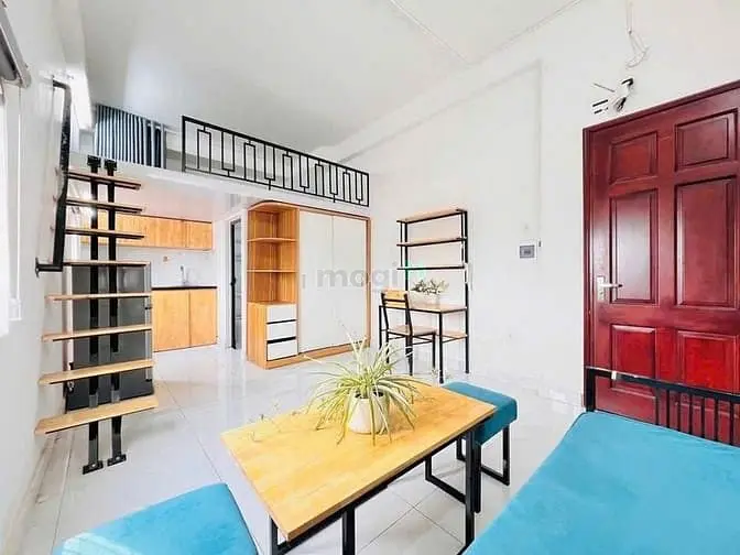 Căn Hộ Dịch Vụ Có Gác Ngay Sát Đh Văn Lang Cs3