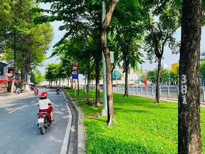 🏘️ Bán Nhà 3 Tầng 2Mt Hoàng Sa-Q.1 (Mt Sau Cách Đường Nguyễn Huy Tự