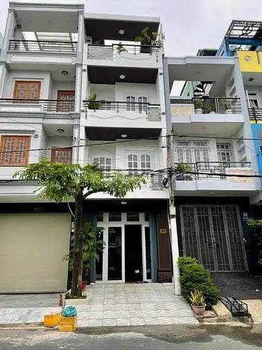 Nhà Đep 3 Lầu - Đối Diện Công Viên - Vip Khu Bình Phú