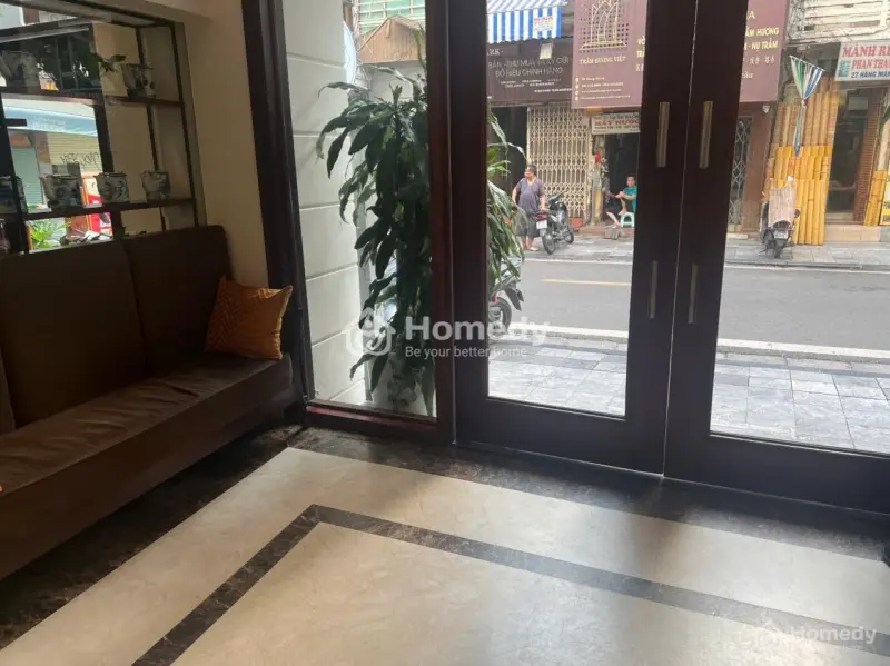 Bán Nhà Mặt Phố Cổ Hàng Mành, Hoàn Kiếm, Hà Nội Diện Tích 19.5 M2 Lý Tưởng Cho Kinh Doanh Buôn Bán