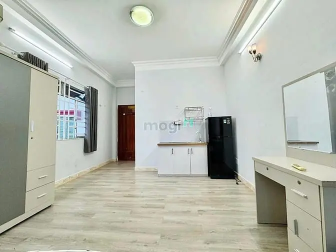 Căn Hộ Studio Cao Cấp Full Nội Thất Mặt Tiền Đường Lê Văn Sỹ Quận 3