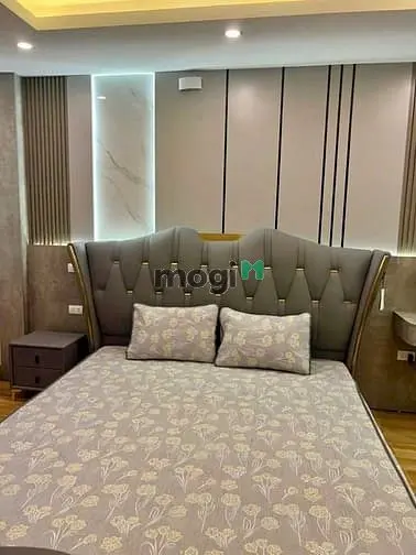Bán Nhà 7 Tầng Phường Việt Hưng Vỉa Hè 3 Oto Tránh Khuôn Tiền 13 Tỷ