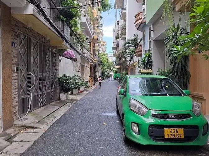 Bán Đất Phân Lô Hoàng Cầu Đống Đa 75M2 Mặt Tiền 6,6M Ngõ Ô Tô Tránh