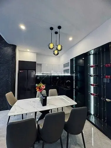 Nhà 3 Tầng 4 Ngủ- K/Ô Tô Nguyễn Chánh- Gần Biển Liên Chiểu- Nhỉnh 4 Tỷ