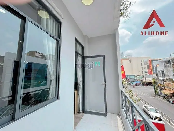 Căn Hộ Balcony 1Pn Cao Cấp Ngay Sát Công Viên Tao Đàn