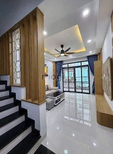 Nhà 1 Trệt 3 Lầu – Trên Đường Số 8, Đặng Văn Bi, Thành Phố Thủ Đức
