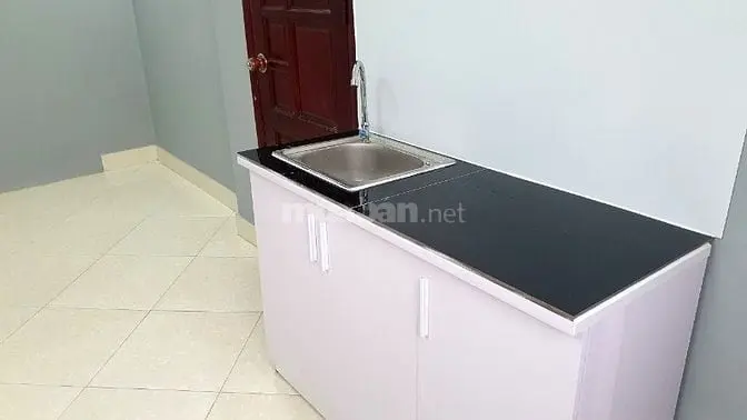 Phòng Cửa Sổ Lớn - M.lạnh Inverter 2025 (Sau Lưng Bv Hoàn Mỹ - Pxl)