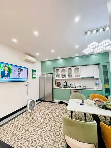 Nhà Đẹp Ở Ngay Minh Khai, Hai Bà Trưng 45M, 4 Tầng, Giá 9.1 Tỷ.