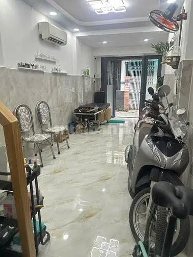 Nhà Xuân Dịu Khu Triển Lãm Tân Bình Tân Bình 5.7 Tỷ